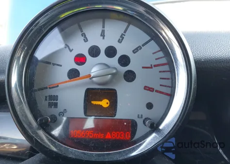 2007 Mini Cooper S из США, поврежденный, VIN WMWMF73517TL87003